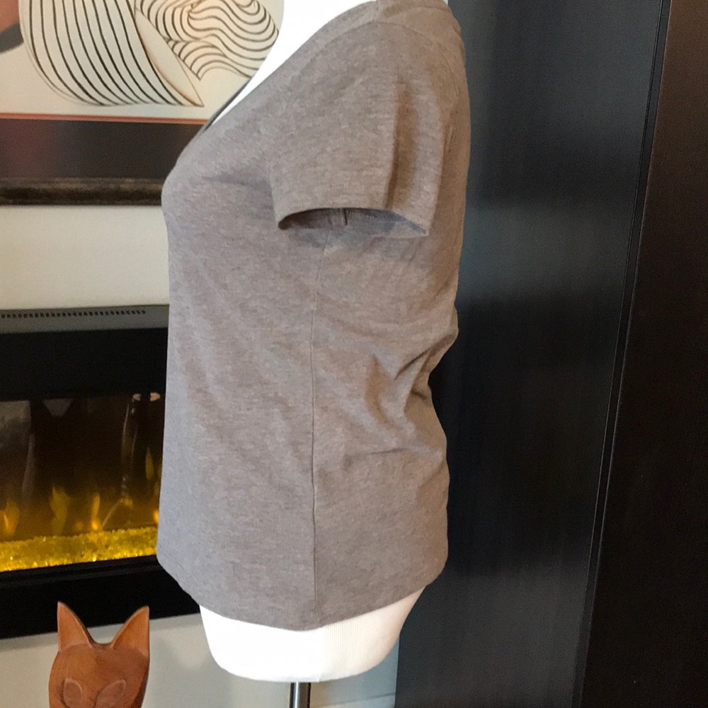 H&M Basic Athletic Top - Picture 6 of 6